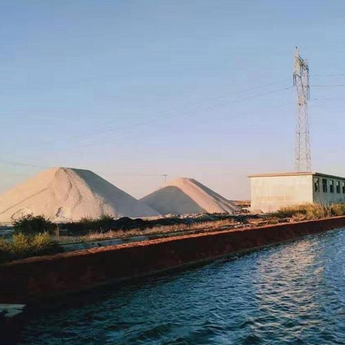 鹽(yan)場、鹽灘